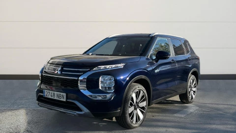 Mitsubishi Outlander PHEV Kaiteki 4WD