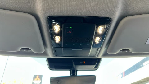 Mitsubishi Outlander PHEV Kaiteki 4WD