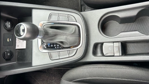 Hyundai Kona 1.6 GDI HEV Maxx DCT