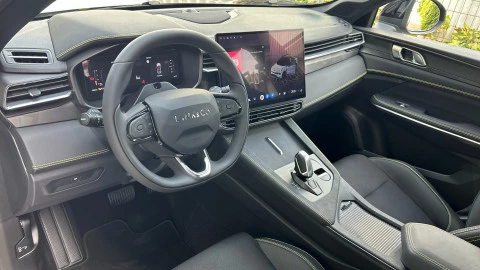 Lynk & Co 01 1.5 PHEV Core Lynk & Co 01 1.5 PHEV Core