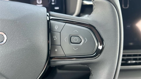 Lynk & Co 01 1.5 PHEV Core Lynk & Co 01 1.5 PHEV Core