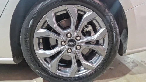 Ford Focus 1.0 Ecoboost MHEV 92kW ST-Line SB