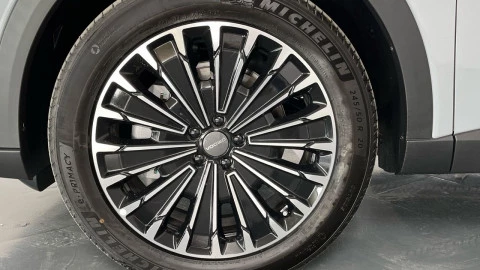 Omoda 9 SHS Premium 1.5 TGDI 395kW AWD