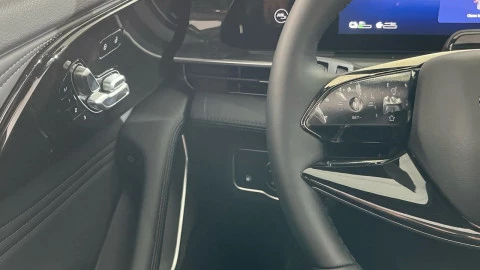 Omoda 9 SHS Premium 1.5 TGDI 395kW AWD