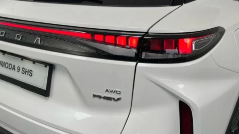 Omoda 9 SHS Premium 1.5 TGDI 395kW AWD