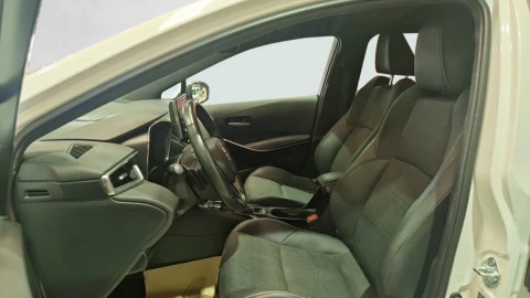 Toyota Corolla 2.0 180H STYLE E-CVT TOURING SPORT