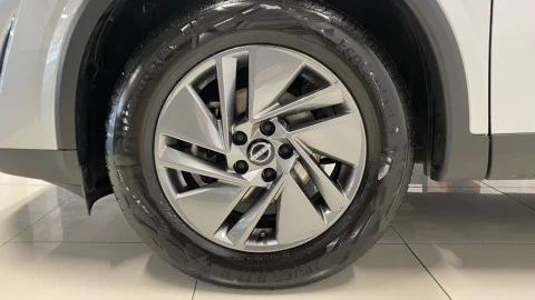 Nissan Qashqai  MHEV Acenta 2024