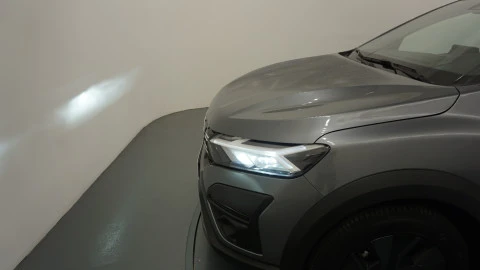 Dacia Jogger Expression HYBRID 105kW (140CV) 5 plazas