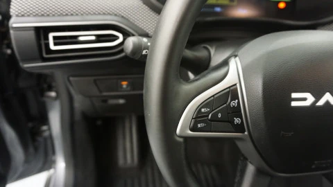 Dacia Jogger Expression HYBRID 105kW (140CV) 5 plazas