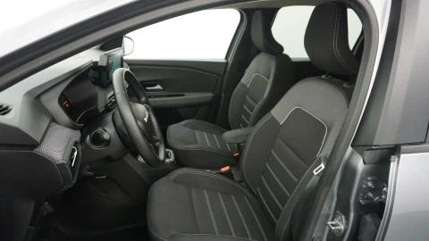 Dacia Jogger Expression HYBRID 105kW (140CV) 5 plazas