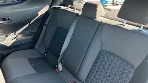 Toyota C-HR 1.8 125H Active