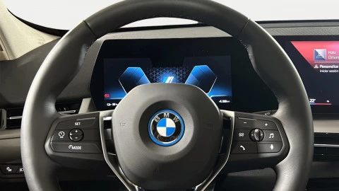 BMW iX1 xDrive30