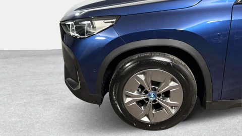 BMW iX1 xDrive30