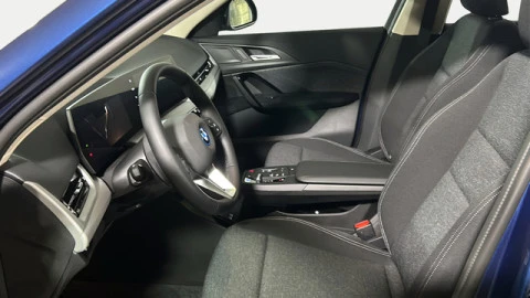 BMW iX1 xDrive30