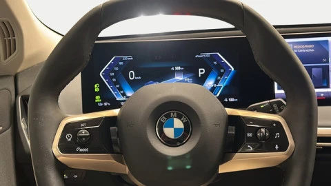BMW iX xDrive45