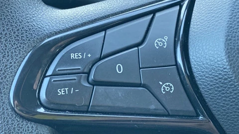 Renault Clio Business SCe 49 kW (67CV)