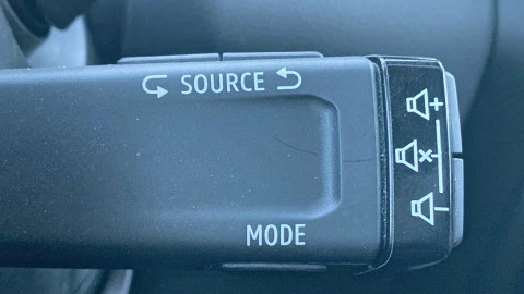 Renault Clio Business SCe 49 kW (67CV)