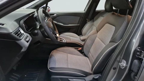 Renault Clio Techno full hybrid E-Tech 145 (103Kw)