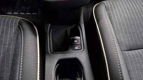 Renault Clio Techno full hybrid E-Tech 145 (103Kw)