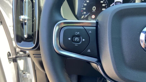 Volvo XC40 1.5 T2 Core Auto