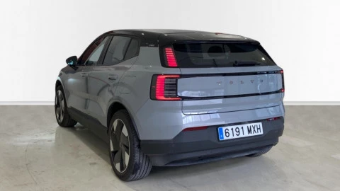 Volvo EX30 Single Motor Extended Range Plus Auto