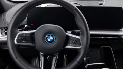 BMW X1 xDrive25e