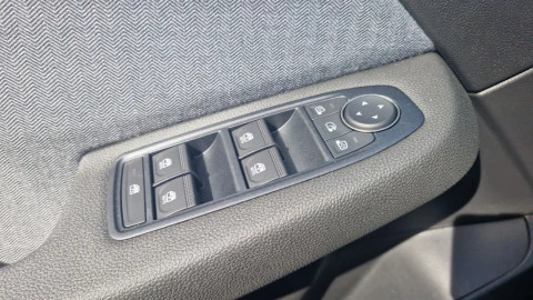 Renault Clio techno Eco-G 100cv (74kW)