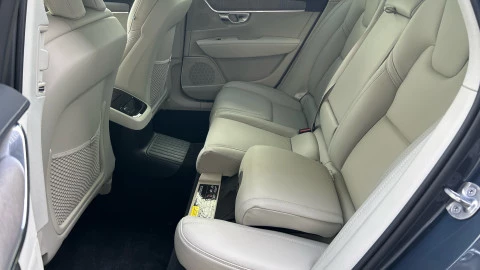 Volvo S90 2.0 T8 Twin AWD Recharg Ultimate Dark AT
