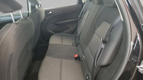 Renault Arkana Evolution E-TECH full hybrid 105kW(145CV