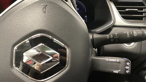 Renault Captur  Hibrido Enchufable  E-TECH Hibrido Enchufable Fast Track 117kW