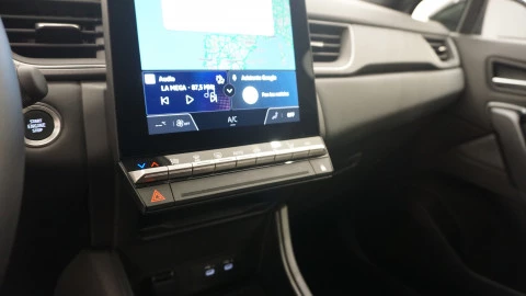 Renault Captur techno Eco-G 100cv (74 kW)