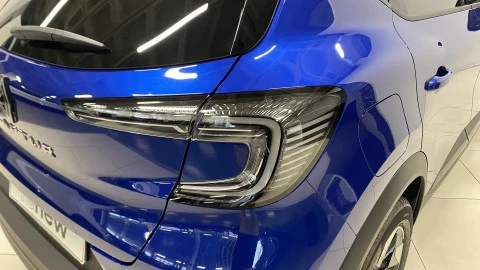 Renault Captur   TCe Techno 67kW