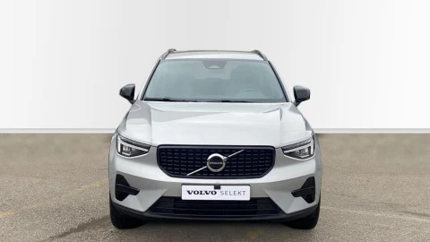 Volvo XC40 2.0 B3 G Plus Dark Auto