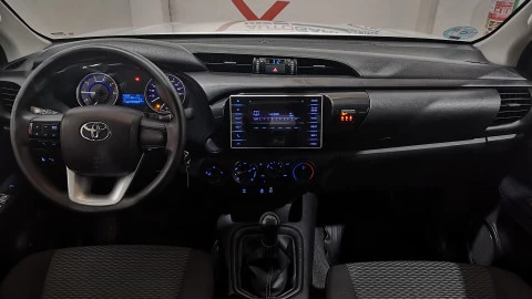 Toyota Hilux 2.4 D4D Cabina Doble GX