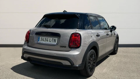 MINI COOPER 5 PUERTAS