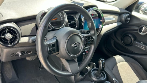 MINI COOPER 5 PUERTAS