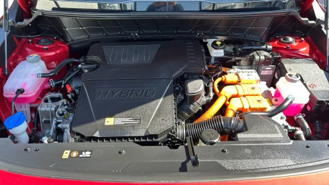 Kia Niro 1.6 GDi HEV 104kW (141CV) Drive