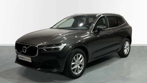 Volvo XC60 2.0 B5 D AWD Momentum Auto
