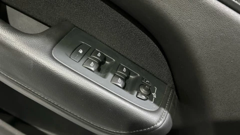 Volvo XC60 2.0 B5 D AWD Momentum Auto