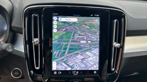 Volvo XC40 2.0 B3 G Core Auto