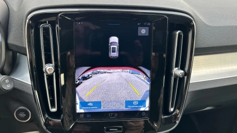 Volvo XC40 2.0 B3 G Core Auto