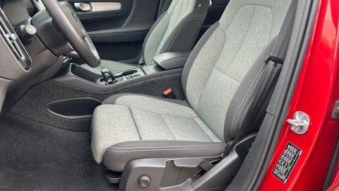 Volvo XC40 2.0 B3 G Core Auto