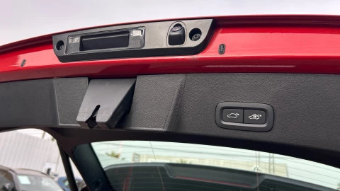 Volvo XC40 2.0 B3 G Core Auto