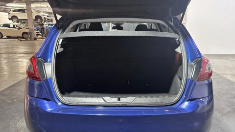 Peugeot 308 5P Style BlueHDi 100 S&S 6 Vel. MAN