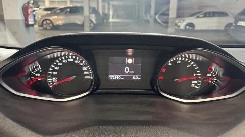 Peugeot 308 5P Style BlueHDi 100 S&S 6 Vel. MAN