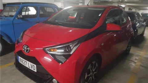 Toyota Aygo 1.0 70 x-play
