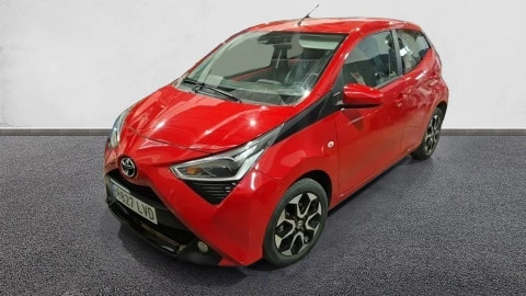 Toyota Aygo 1.0 70 x-play