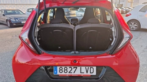 Toyota Aygo 1.0 70 x-play