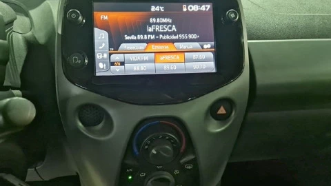 Toyota Aygo 1.0 70 x-play