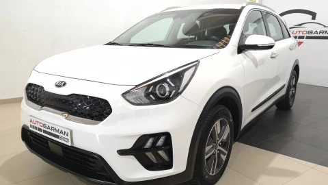 Kia Niro 1.6 GDi HEV 104kW (141CV) Drive